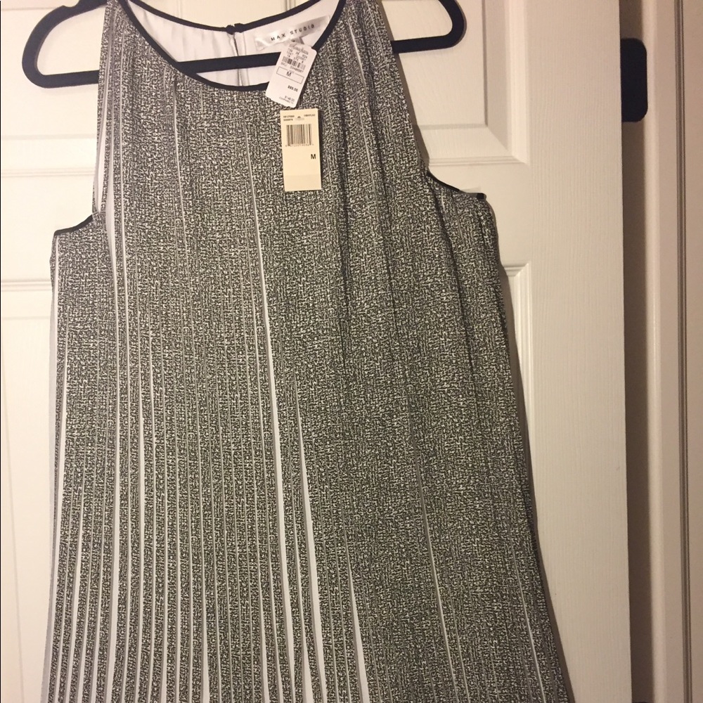 NWT Pleated dress